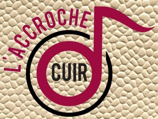 L’ACCROCHE-CUIR
