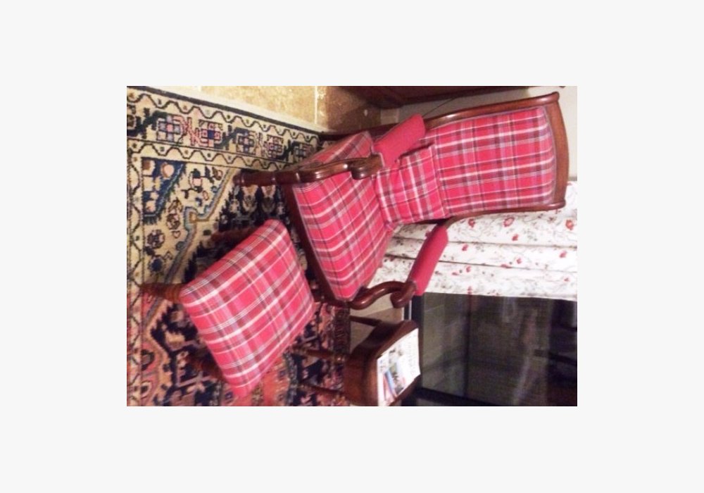 Pascale REY / L’ATELIER TAPISSIER - fauteuil et repose pieds - habillage écossais