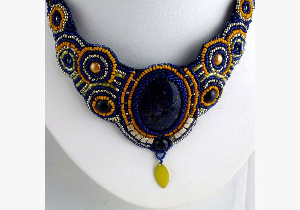 collier lapis