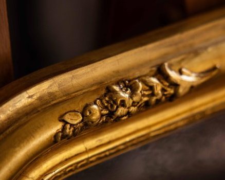 Miroir Napoléon III doré à la feuille