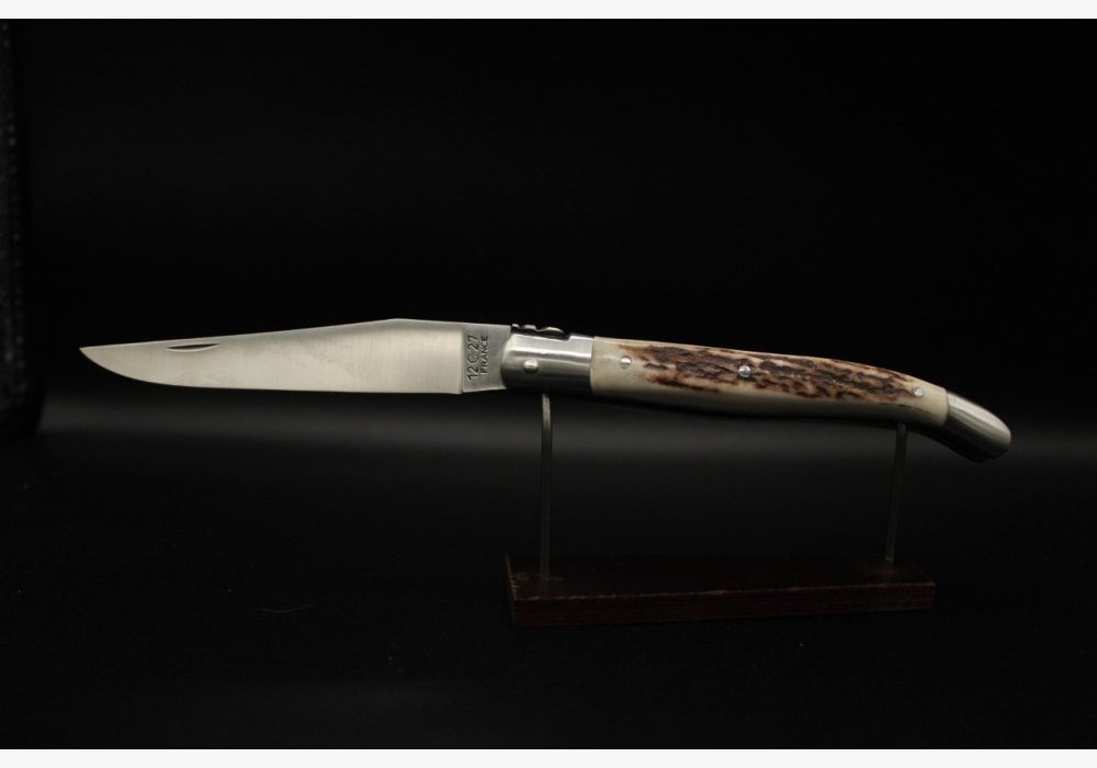 Couteau pliant « laguiole »