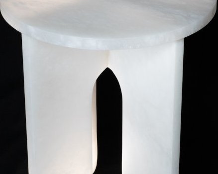 Bout-de-canapé, albâtre