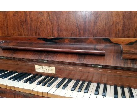 PIANO PLEYEL PIANINO 1839 (palissandre de Rio)