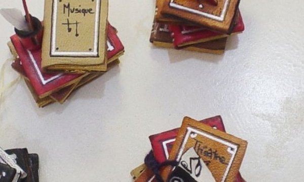 Petits livres en cuir 