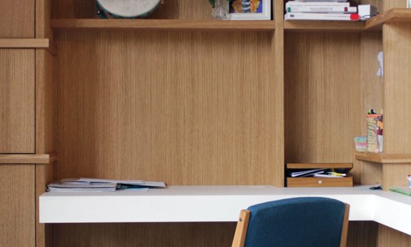 Bibliothèque / bureau en chêne