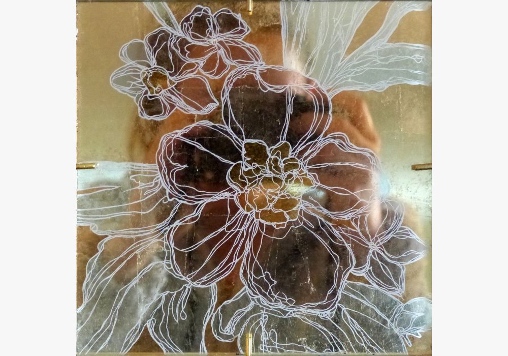 Verre églomisé : mélange d’or vert, jaune, rose et moongold (panneau décoratif)