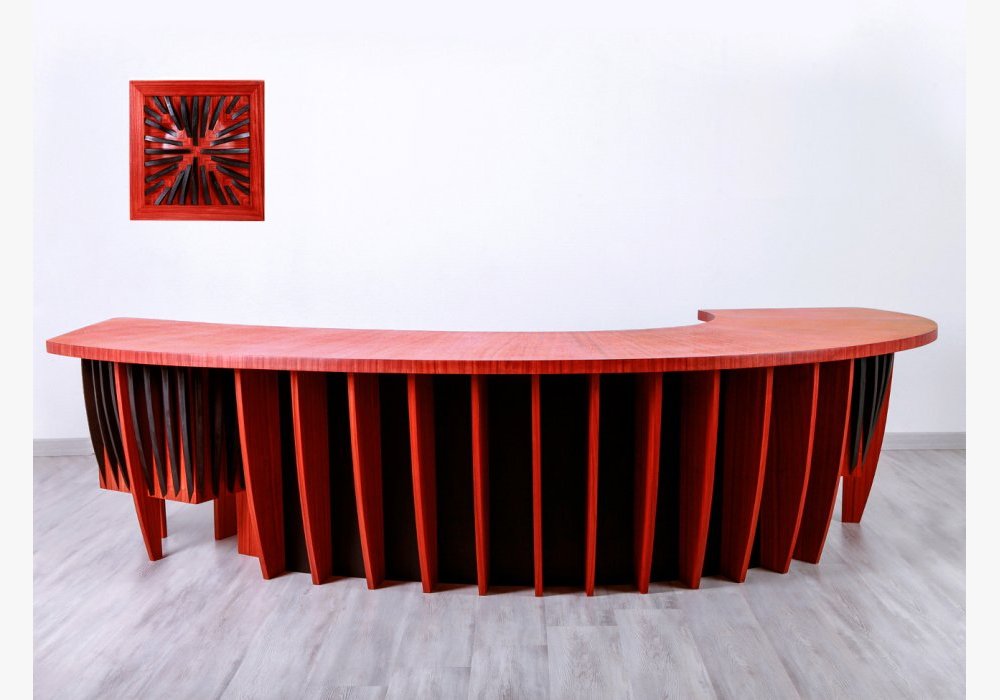 Bureau Red Harmony