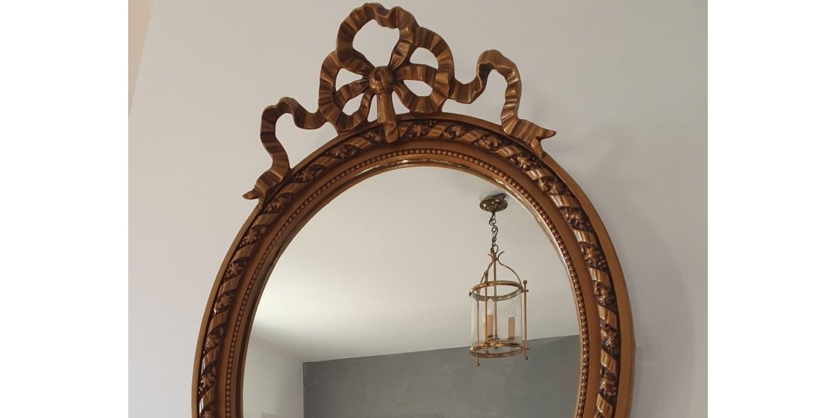 Miroir ovale style Louis XVI restauré