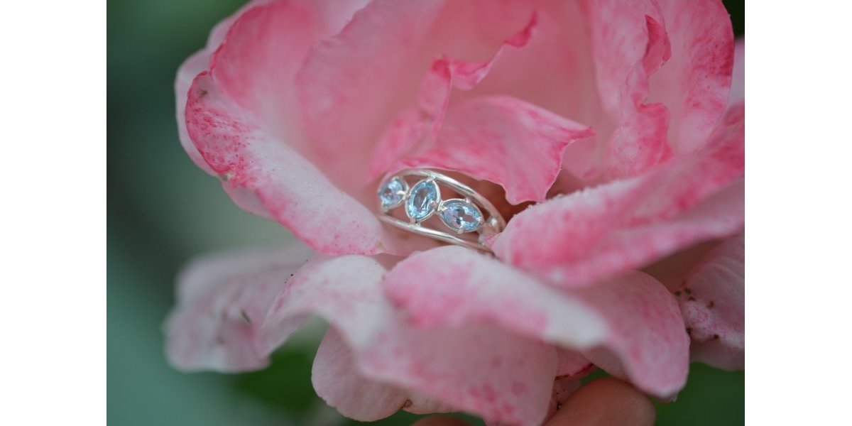 bague topaze aux lys - création sur mesure
