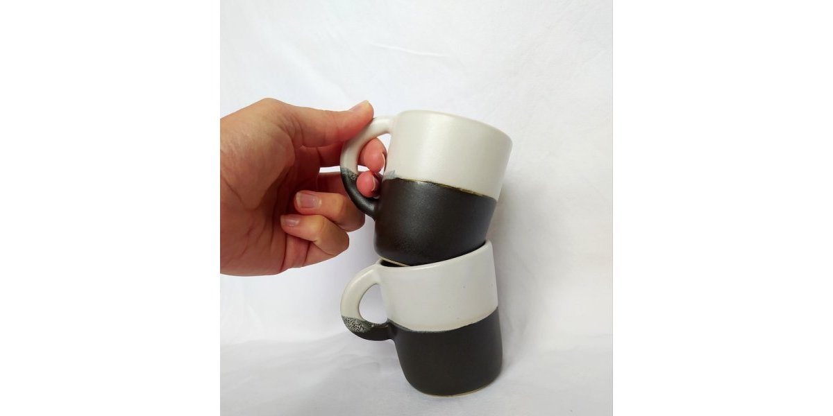 tasse avec ou sans anse, différents colories disponibles, commande possible