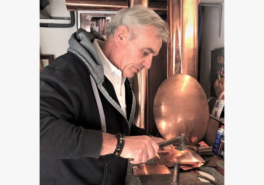 Serge THOMAS / CUIVRE 87-01-geste professionnel
