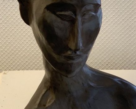 Sculpture Hanka (Zborovska, argile) - Andernos