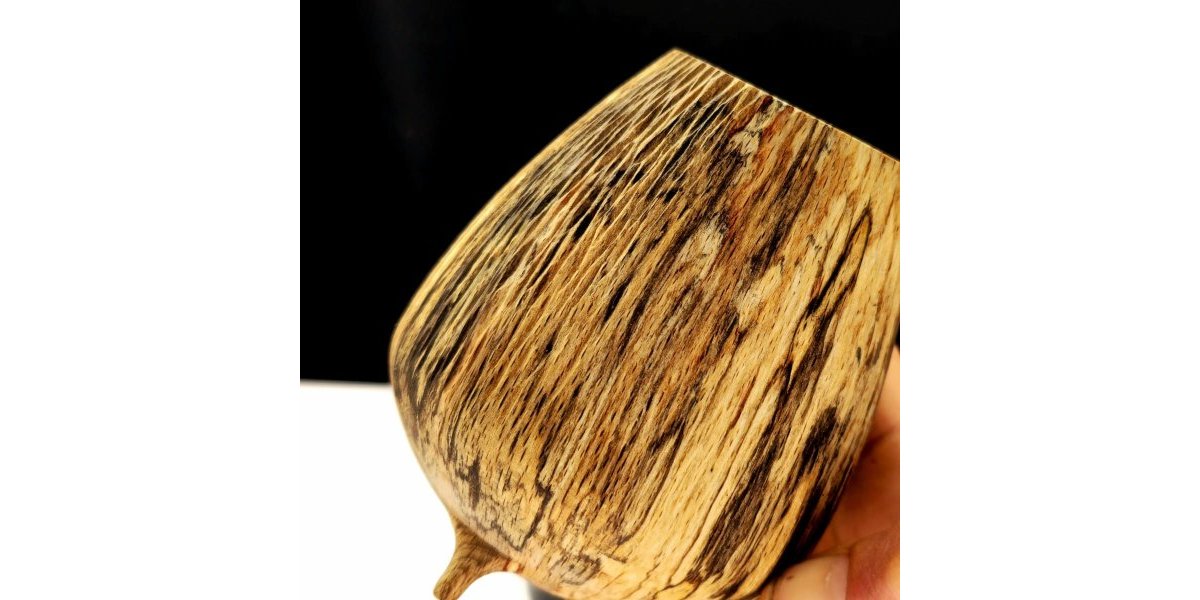 Pot tripode texturé