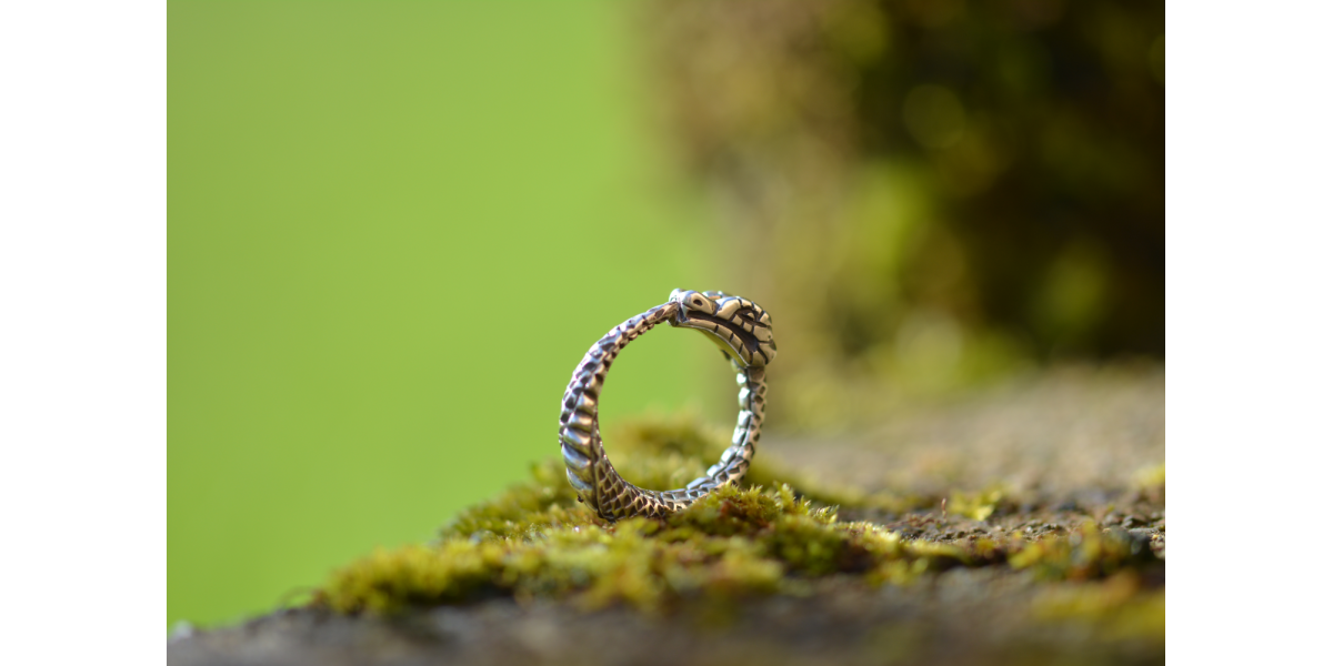 bague Ouroboros - inspiration grecque