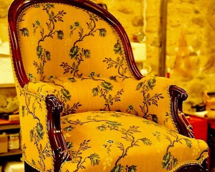 Réfection de sièges de style, vernis et patines